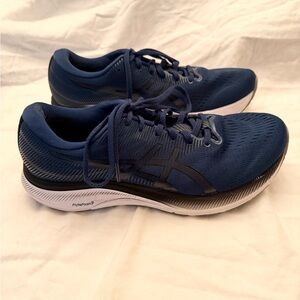 Navy Blue Running Shoes